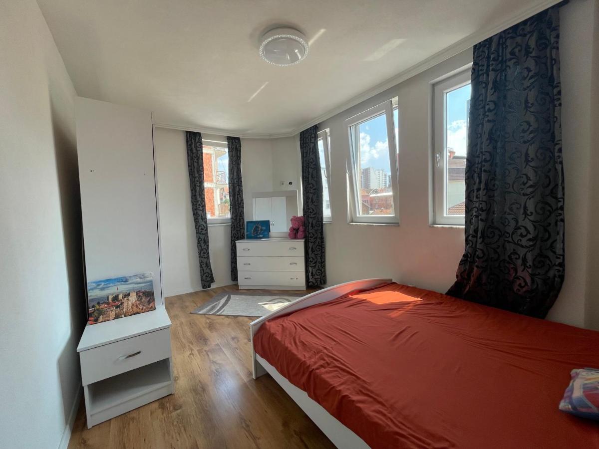38 Apartment 1 Пристина Екстериор снимка