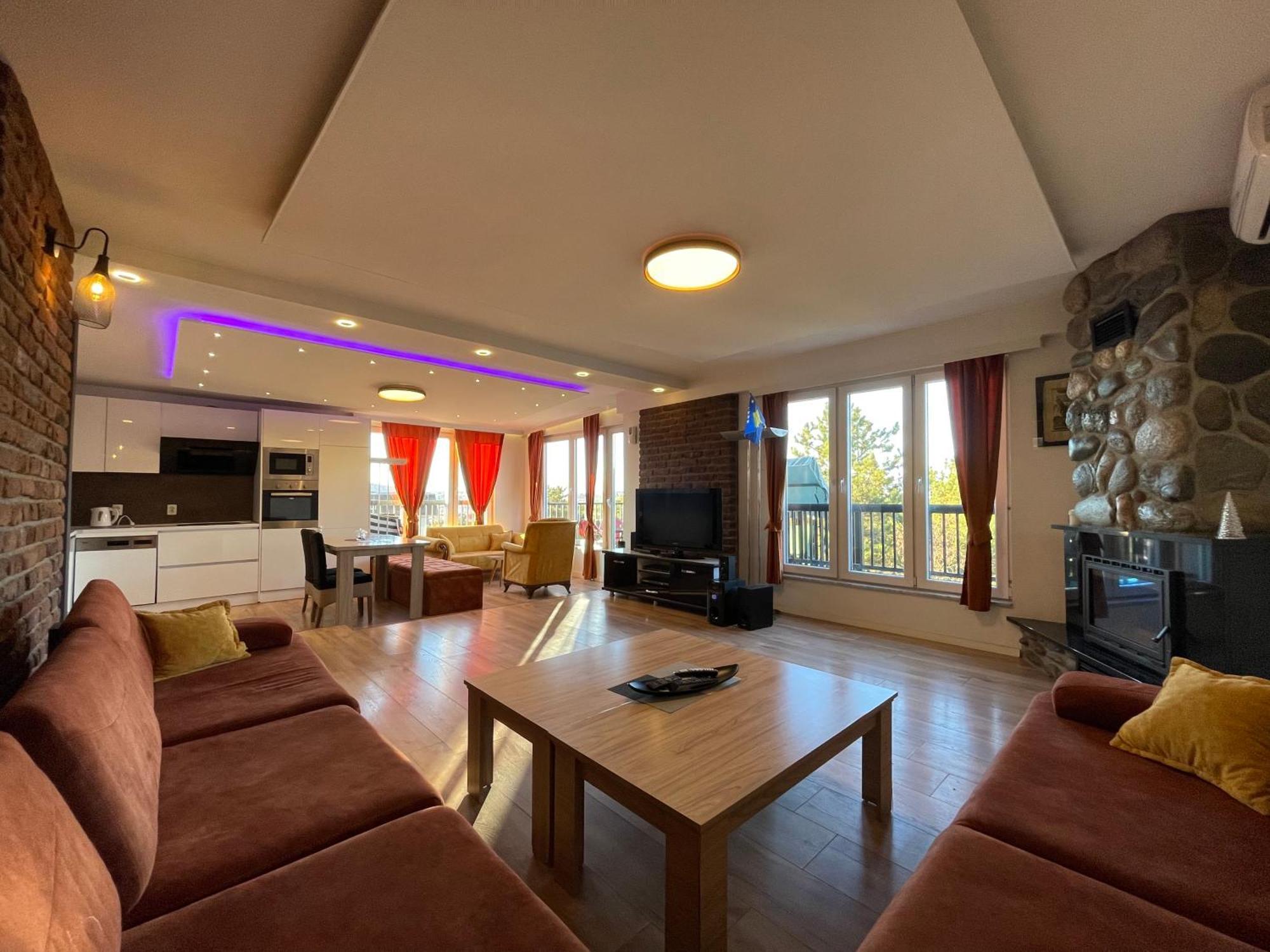 38 Apartment 1 Пристина Екстериор снимка